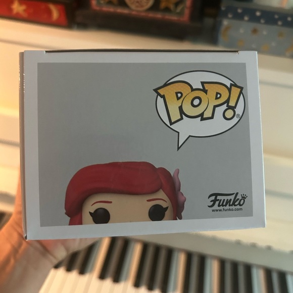 Funko Pop! Disney Princess Ariel Figure - Red, Purple, Green 1012 - Picture 10 of 12